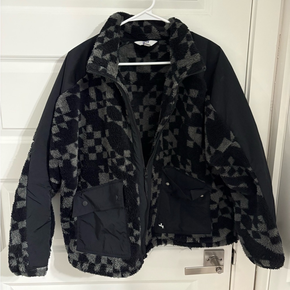 JoyLab Black and Gray Patterned Puffer Jacket